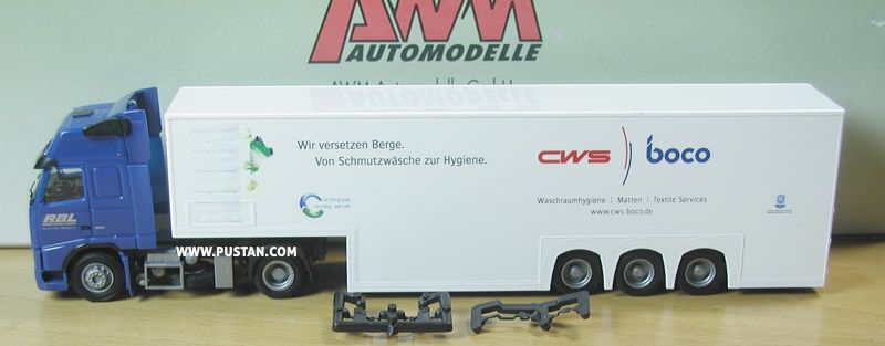 RBL Reiner Bohnen Logistik Niederkrüchten 500 CWS boco Waschraumhygiene Matten Textile Services www.cws-boco.de Wir versetzen Berge. Von Schmutzwäsche zur Hygiene. serving you nature Der Blaue Engel gilt für alle Stoffhandtuchspendersysteme von Wir fahren voll auf Nachhaltigkeit ab. RBL