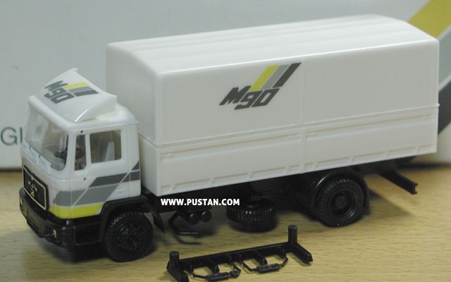 MAN Nutzfahrzeuge GmbH M90 Originalzubehör 09.38069-0042 MAN