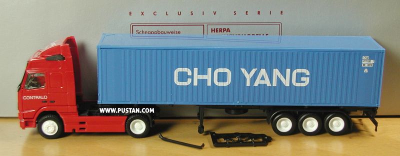 FH16 Contralo TSD Surma Datteln CHO YANG CYLU 417100 7 KR 4310 ic 61 MAX. GROSS 30.480 KGS 67.200 LBS TARE 3.780 KGS 8.290 LBS MAX. CARGO 26.720 KGS 58.810 LBS CU. CAP. 87.8 CU.M. 2.387 CU.FT. P Contralo